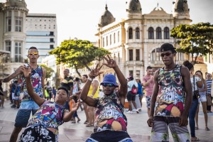 Grupos de Passinho no Recife Antigo (7)   